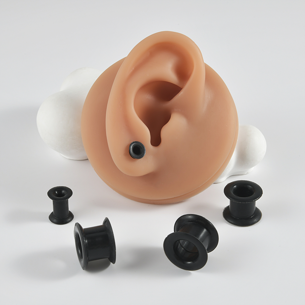 Pair Supersize Flexible Black  - огляд і ціна Body Jewelry Ear Gauges